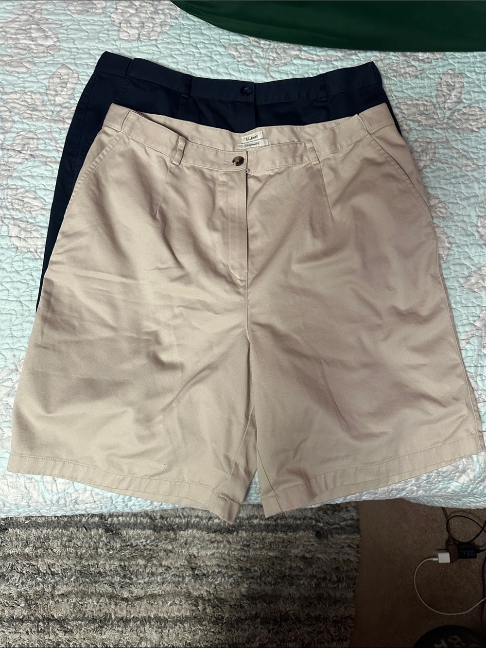 L.L. Bean Women's Shorts in Beige and Navy
